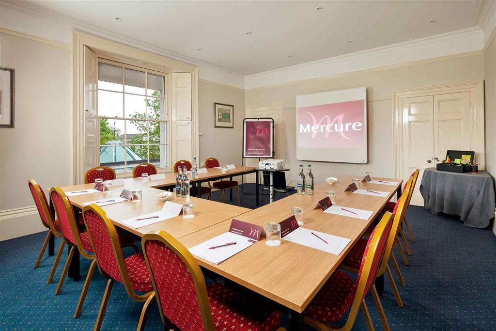 Mercure Bristol North The Grange Hotel 4*