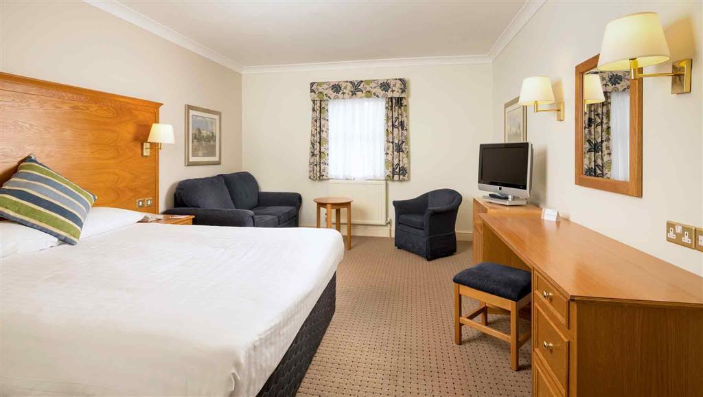 Mercure Bristol North The Grange 4*