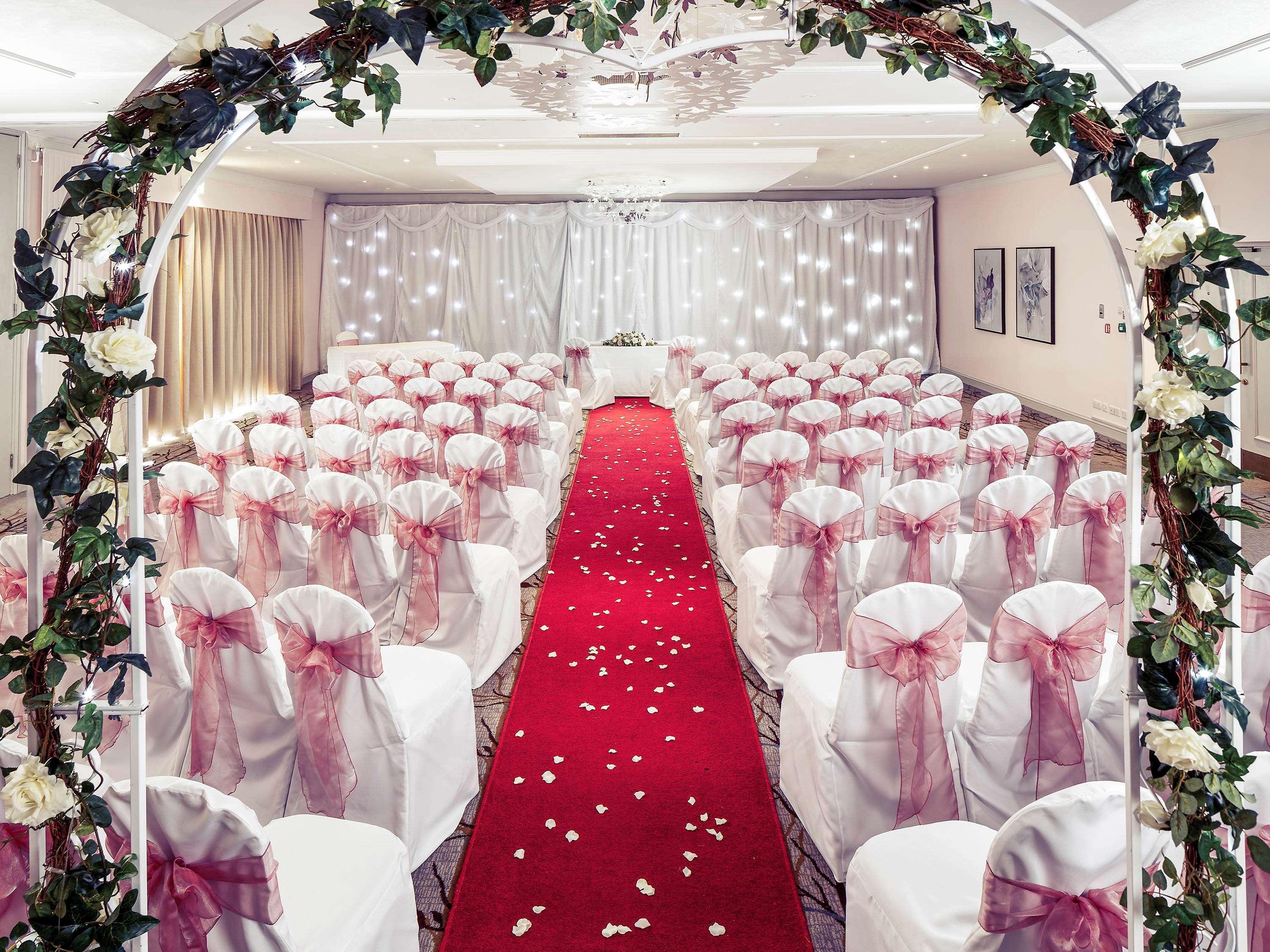 Hotel Mercure Bristol North The Grange 4*