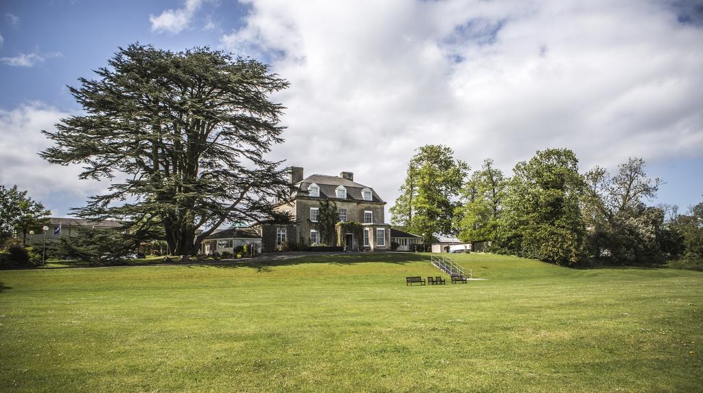 Mercure Bristol North The Grange Hotel 4*
