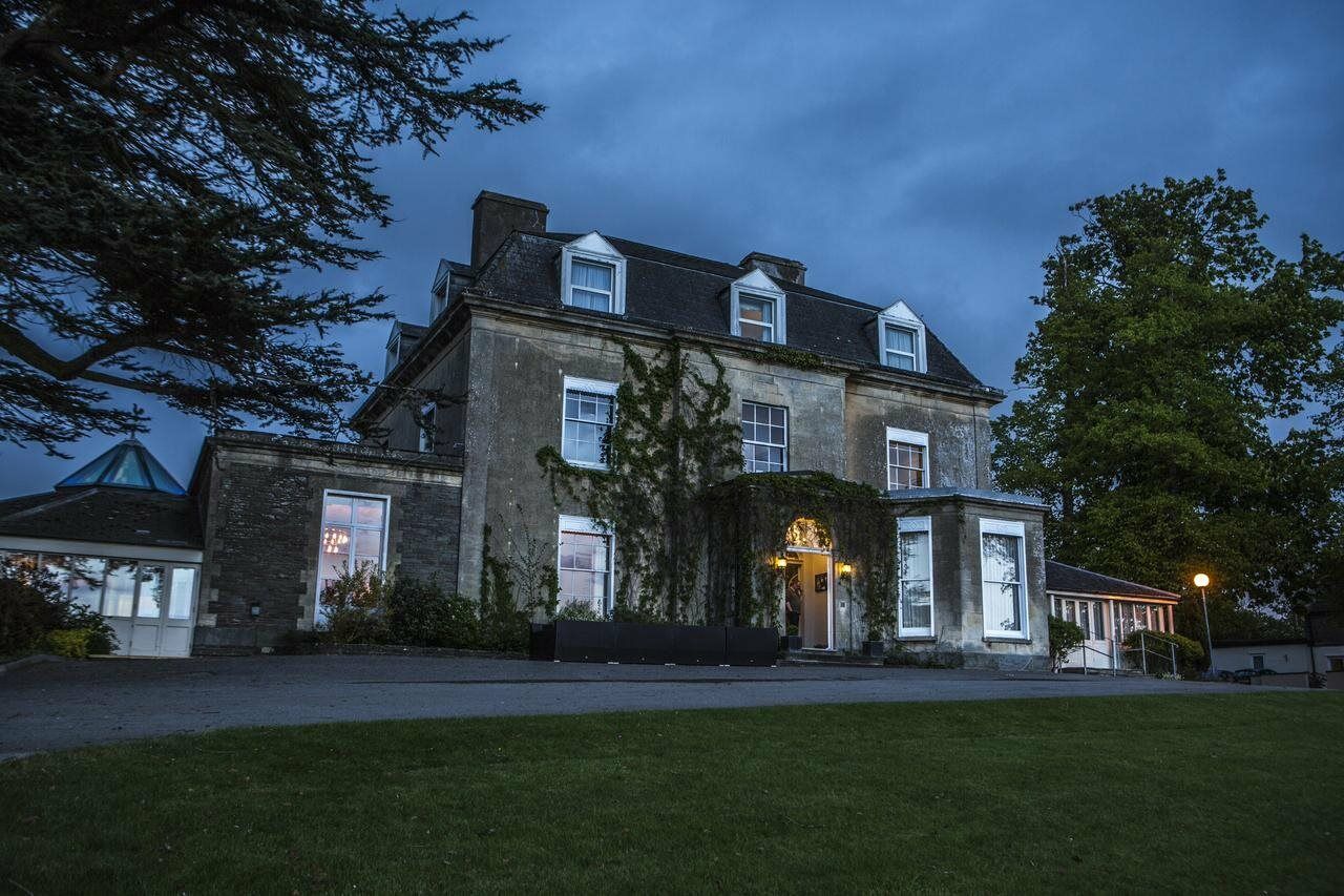 Mercure Bristol North The Grange Hotel 4*